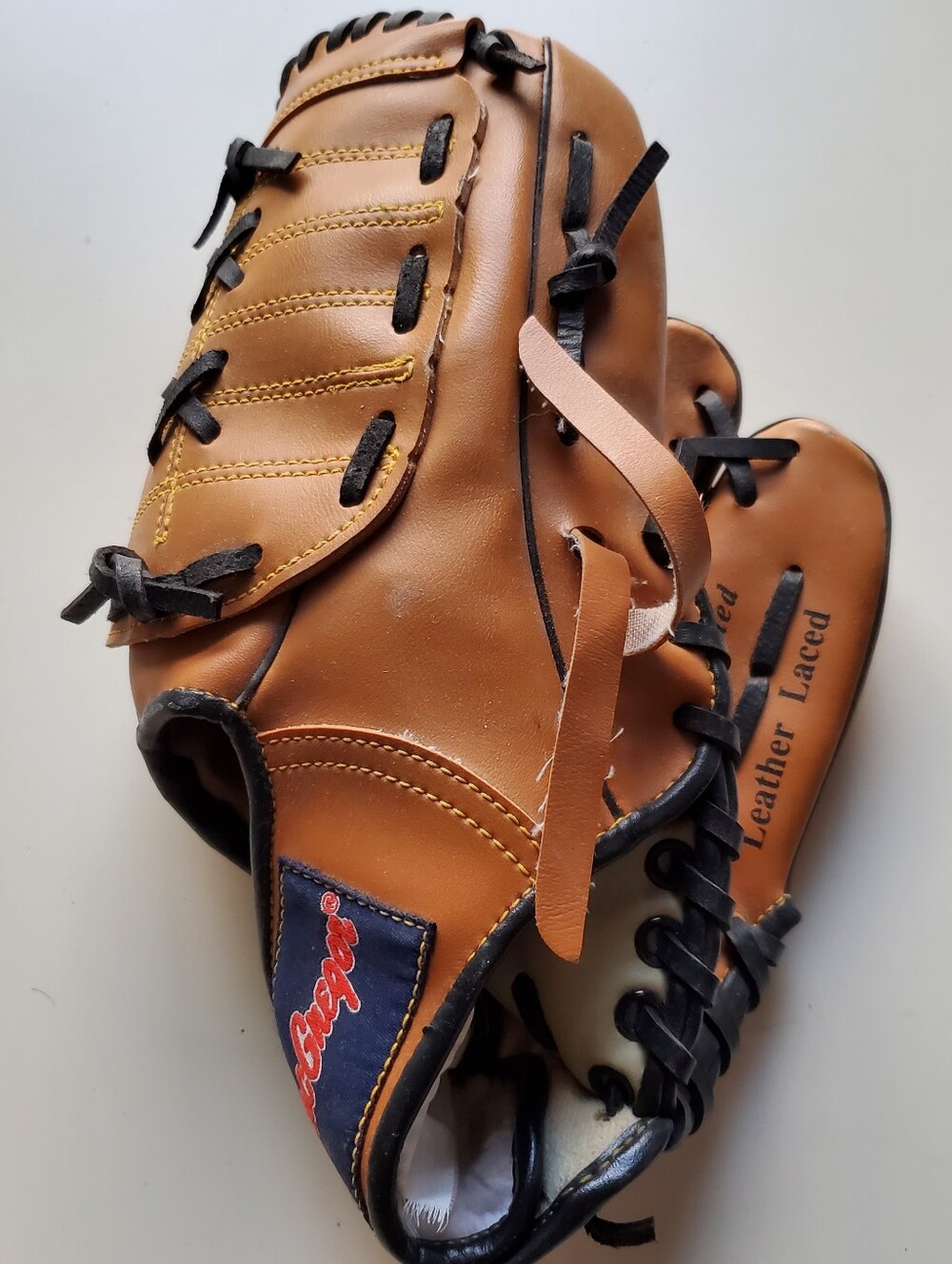 Brown Baseball Glove - Classic Tan Mitt LH